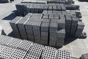 Vue drone stock de blocs sur le site SCPR Le Port